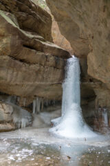 #ConkleHollow on a cold #winter day. The #ice of the waterfall was still growing as water trickled down the sides. #HockingHills #Ohio #cy365 #365Project #7